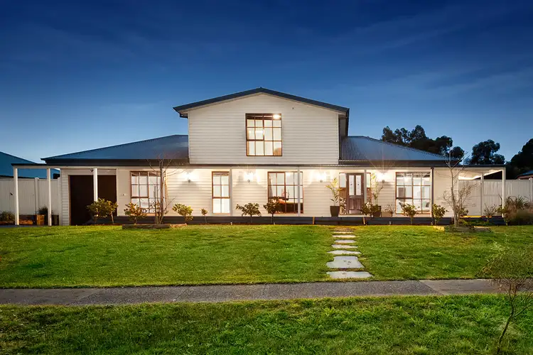 Second view of Homely house listing, 5 Landano Way, Doreen VIC 3754