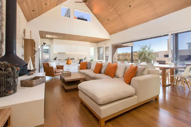 Second view of Homely house listing, 15 Boroondara Road, Sorrento VIC 3943