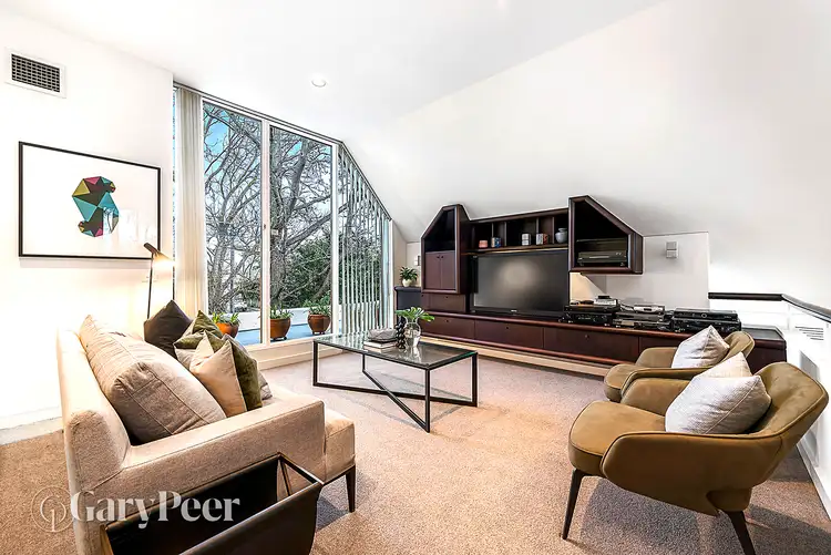 Fourth view of Homely house listing, 17 Burrindi Road, Caulfield South VIC 3162