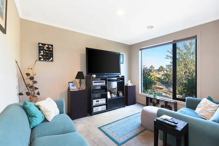 13 Pallyang Lane, Cranbourne East VIC 3977