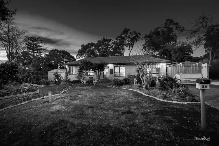 20 Stuart Street, The Basin VIC 3154
