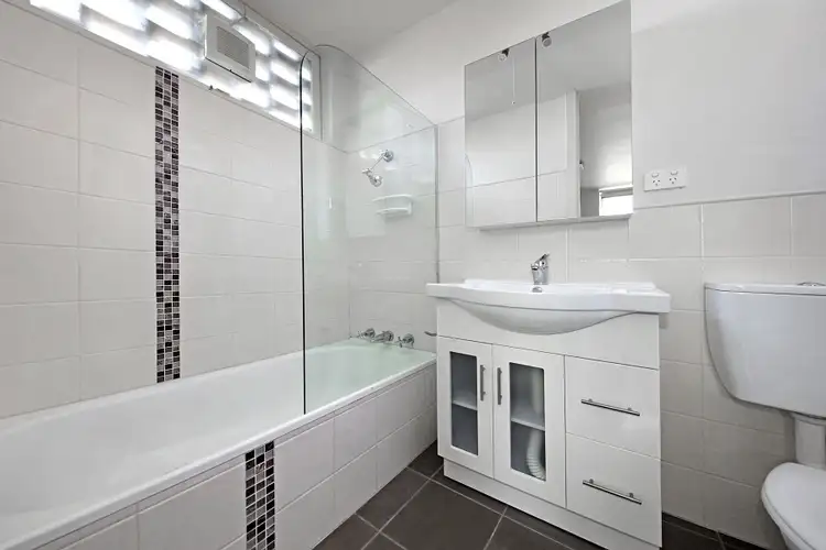 Fifth view of Homely apartment listing, 1/83 Mathoura Road, Toorak VIC 3142