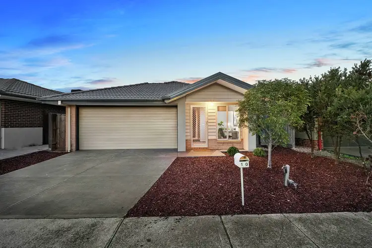 Main view of Homely house listing, 10 Positano Way, Lalor VIC 3075