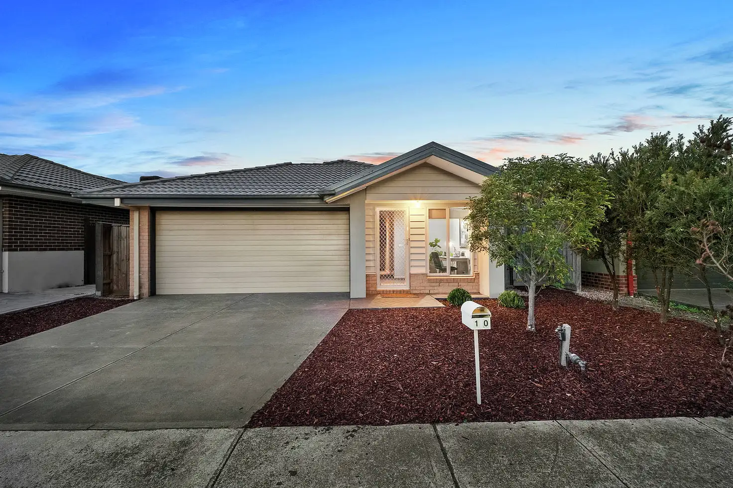 Main view of Homely house listing, 10 Positano Way, Lalor VIC 3075