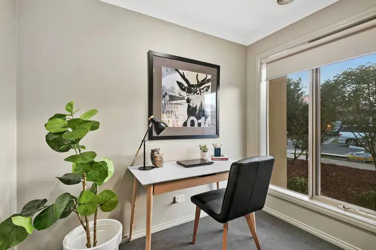 Sixth view of Homely house listing, 10 Positano Way, Lalor VIC 3075