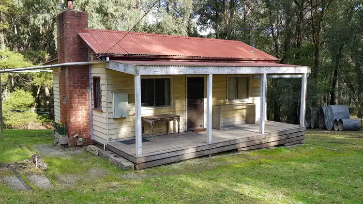 175 Rainy Hill Road, Cockatoo VIC 3781