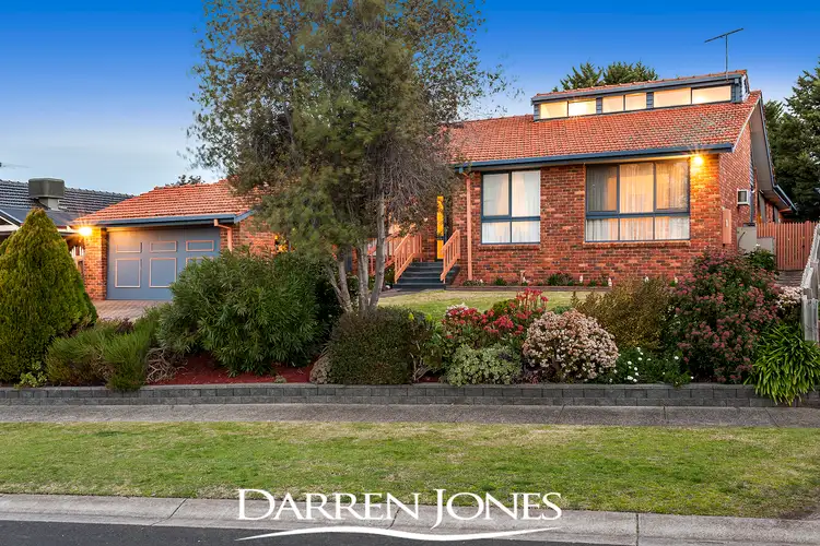 6 Natasha Close, St Helena VIC 3088