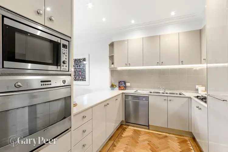Fifth view of Homely apartment listing, 2/326 Orrong Road, Caulfield North VIC 3161