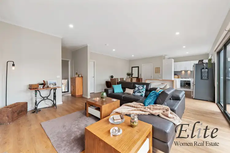 6a Montgomery Court, Kilsyth VIC 3137