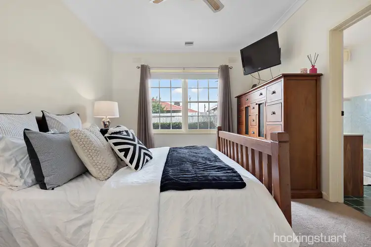 Fifth view of Homely house listing, 6 Gawler Court, Cheltenham VIC 3192