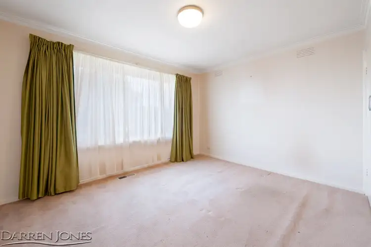 Fifth view of Homely house listing, 4 Barbara Court, Bundoora VIC 3083