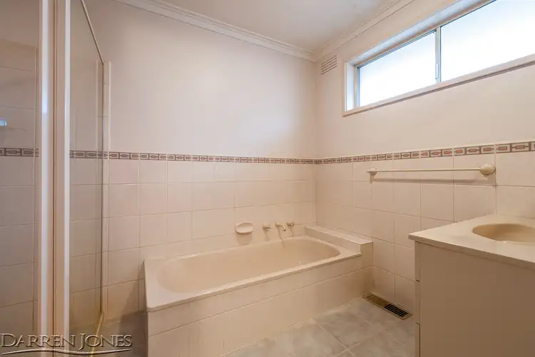 Sixth view of Homely house listing, 4 Barbara Court, Bundoora VIC 3083