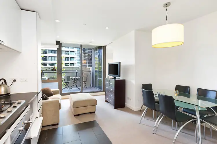 202N/229 Toorak Road, South Yarra VIC 3141