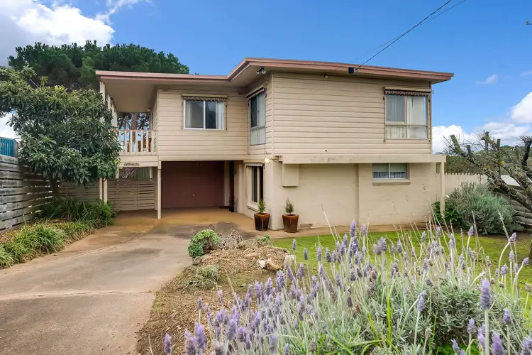 4 Nalong Street, Rye VIC 3941