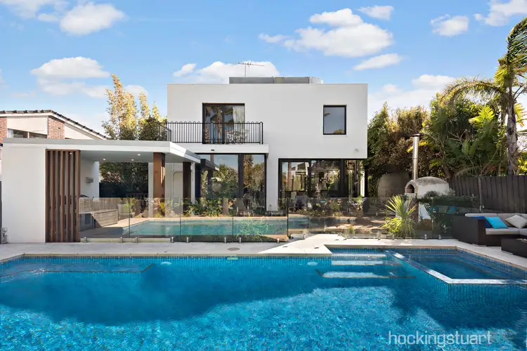 6 Gordon Crescent, Black Rock VIC 3193
