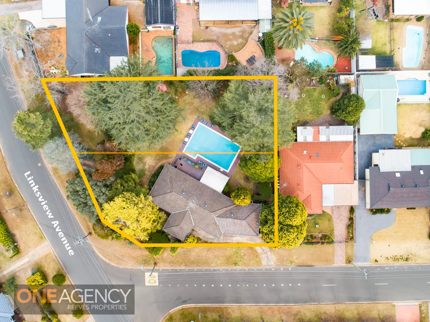 Main view of Homely house listing, 8 Linksview Avenue, Leonay NSW 2750
