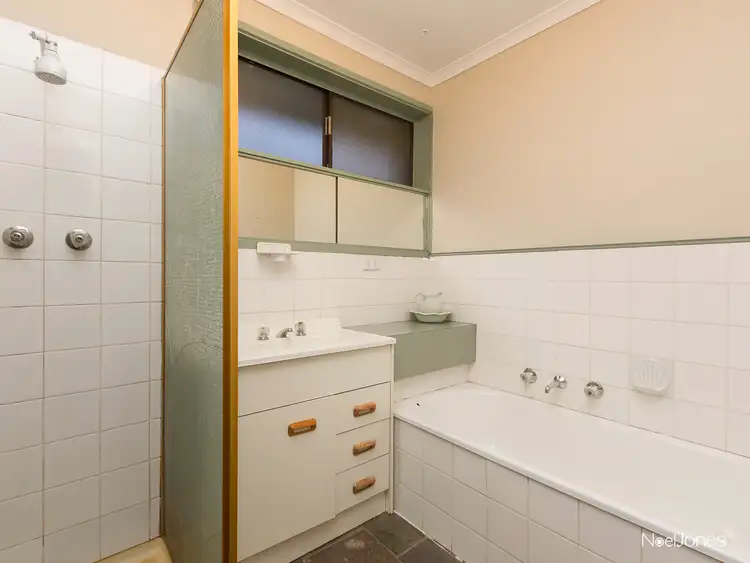 Sixth view of Homely house listing, 15 Greenglade Court, Bayswater VIC 3153