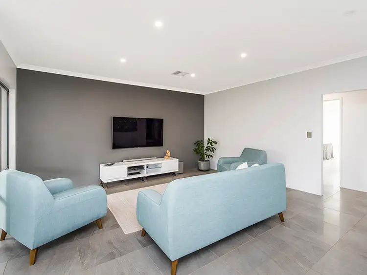 Sixth view of Homely house listing, 19 Milligan Avenue, Australind WA 6233