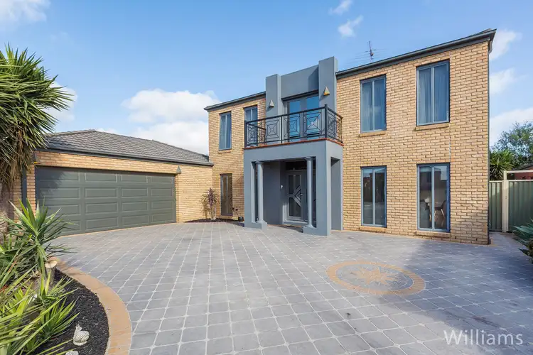 5 Brampton Close, Point Cook VIC 3030