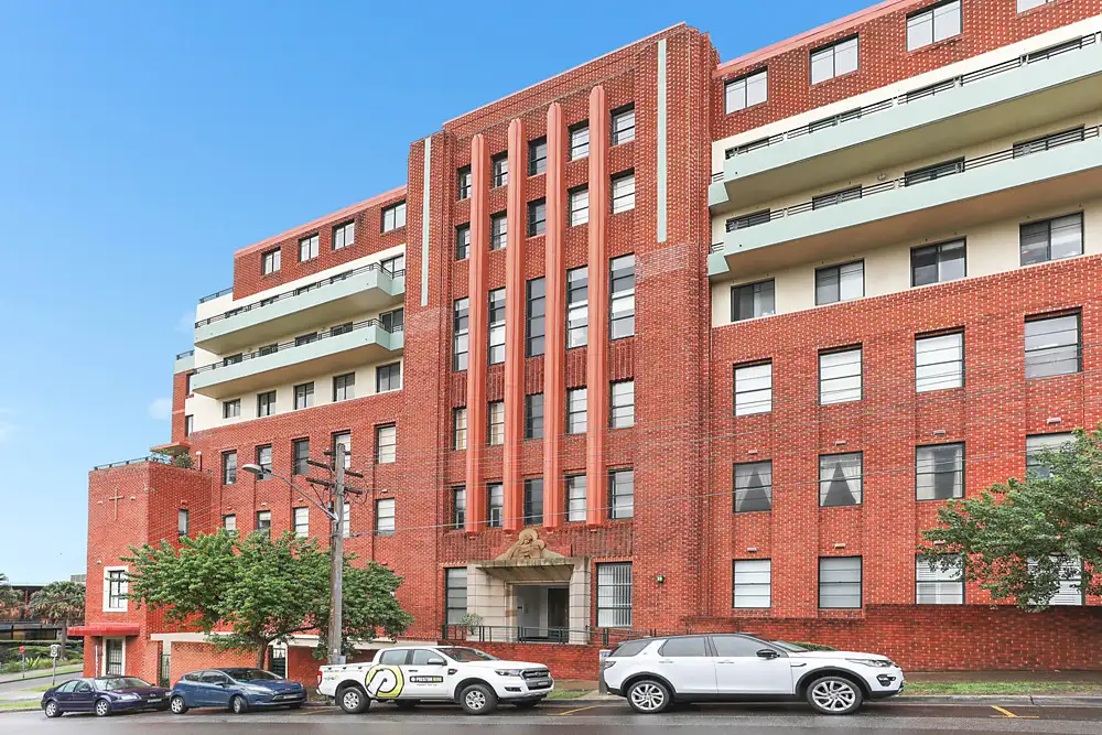 Main view of Homely apartment listing, 9/7-17 Sinclair Street, Wollstonecraft NSW 2065