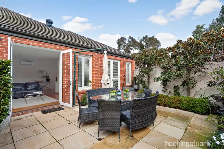 2/9 Maverston Street, Glen Iris VIC 3146
