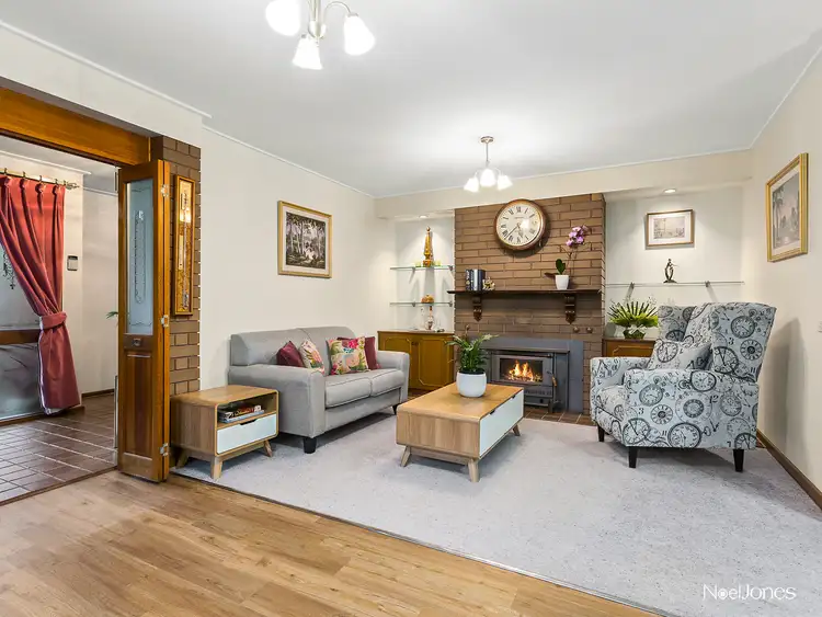 Second view of Homely house listing, 2 Fulview Court, Blackburn VIC 3130