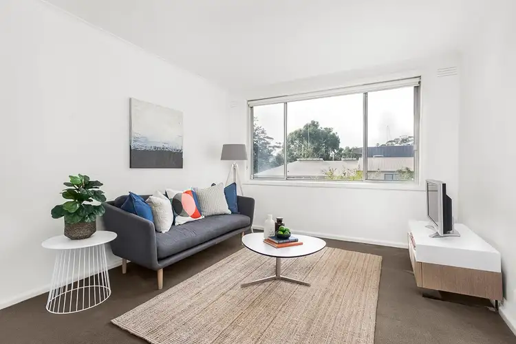 Main view of Homely apartment listing, 10/38 Creswick Street, Hawthorn VIC 3122
