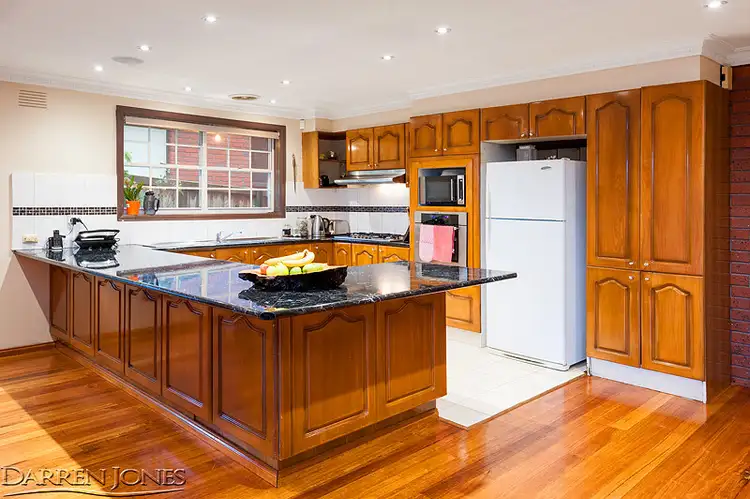 Fifth view of Homely house listing, 21 Bayonne Close, Greensborough VIC 3088