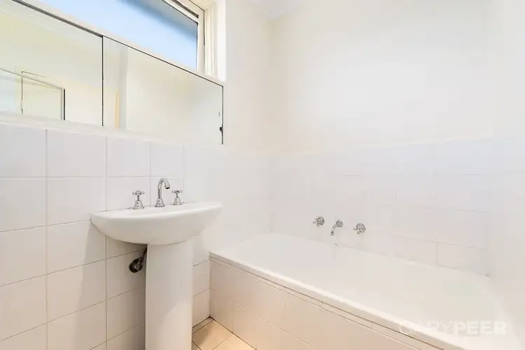 Fourth view of Homely apartment listing, 8/23 Lansdowne Road, St Kilda East VIC 3183