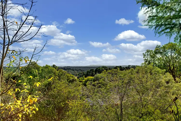 2 Frodsham Road, Ringwood VIC 3134