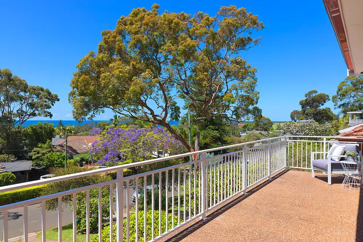 62 Anzac Avenue, Collaroy NSW 2097