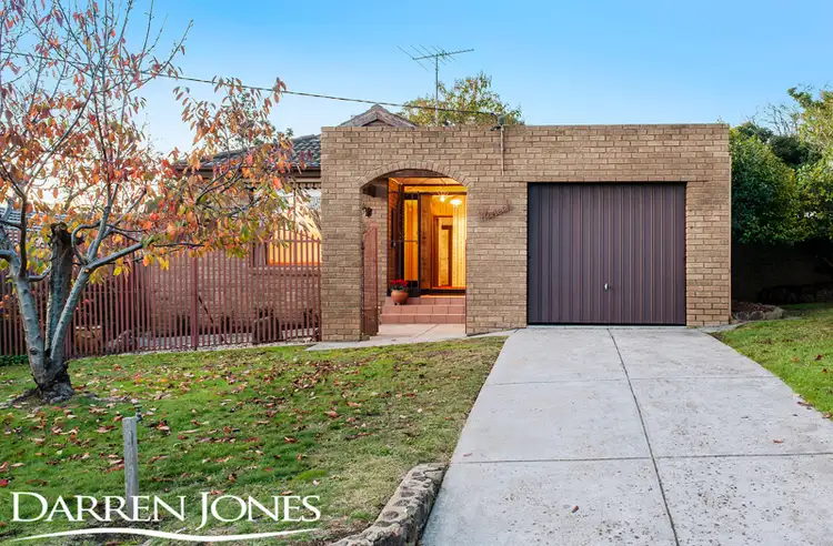 39 Warralong Avenue, Greensborough VIC 3088