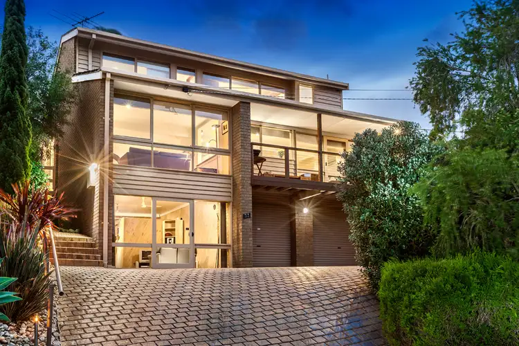 33 Grant Street, Watsonia North VIC 3087