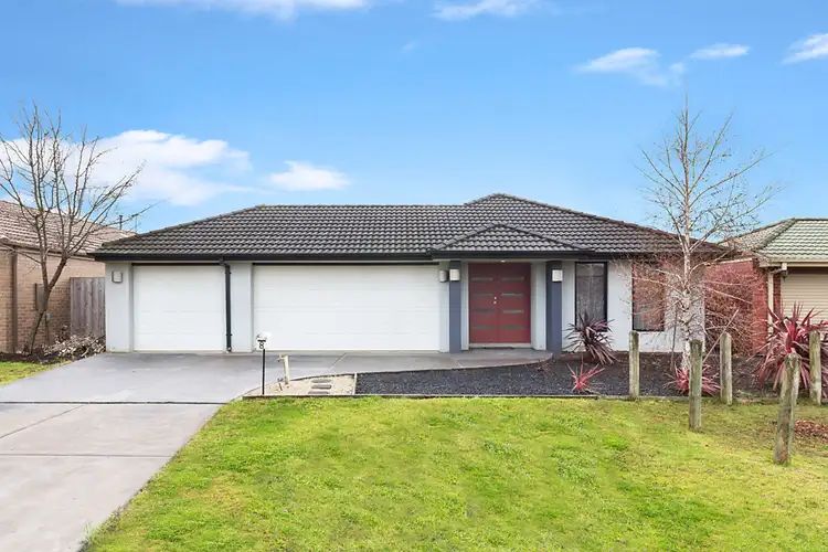 Main view of Homely house listing, 8 Hayes Court, Pakenham VIC 3810