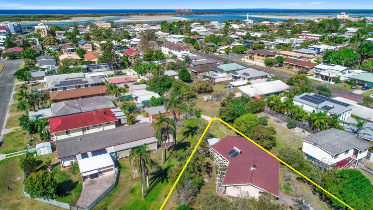 9 Blaxland Street, Golden Beach QLD 4551