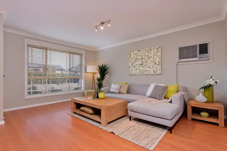 16 Jimbi Place, Glenmore Park NSW 2745