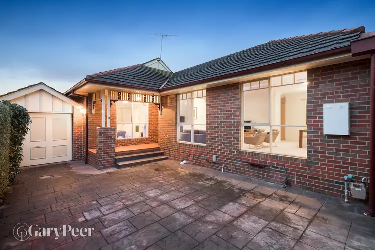 2/23 Madden Avenue, Carnegie VIC 3163