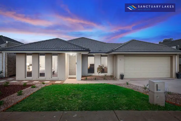 57 Monterey Bay Drive, Sanctuary Lakes VIC 3030