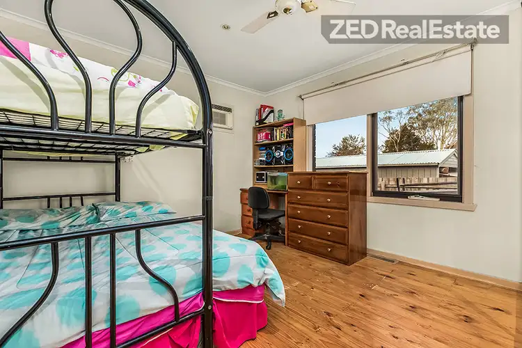 Seventh view of Homely house listing, 5 Tadstan Drive, Hampton Park VIC 3976