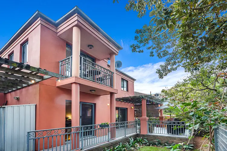 Main view of Homely townhouse listing, 5/17 View Street, Wollongong NSW 2500