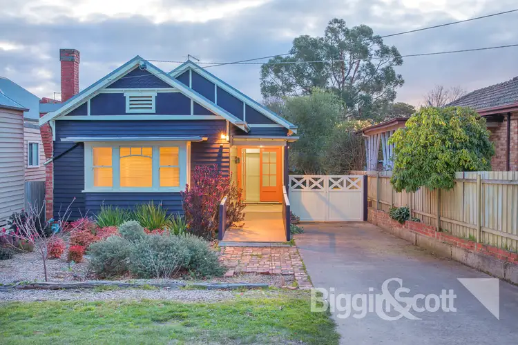 607 Doveton Street North, Soldiers Hill VIC 3350