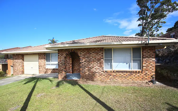 15 Parker Close, Woolgoolga NSW 2456