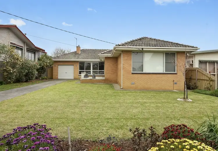 13 Glengarwyn Road, Leopold VIC 3224