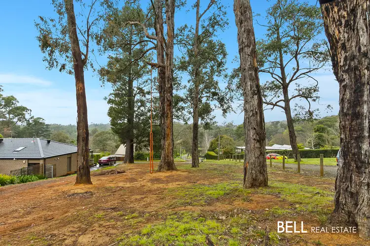 8 Gum Street, Cockatoo VIC 3781
