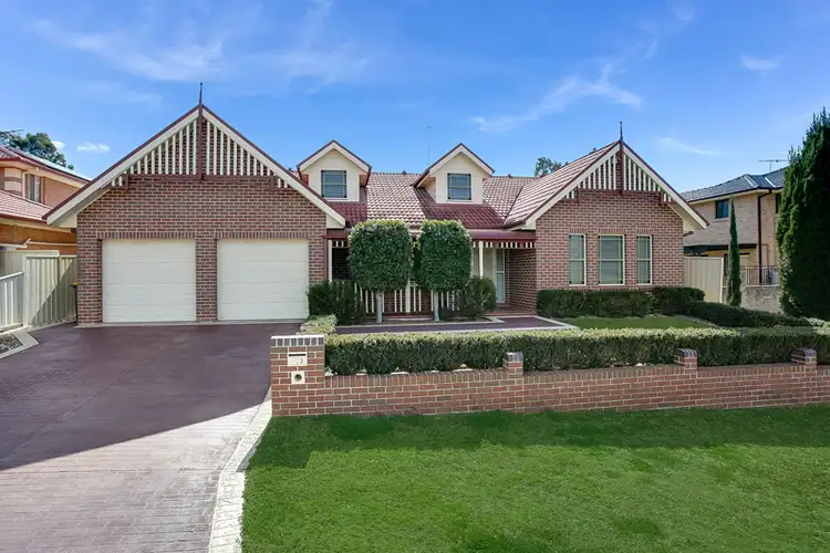 3 Ferraro Crescent, West Hoxton NSW 2171