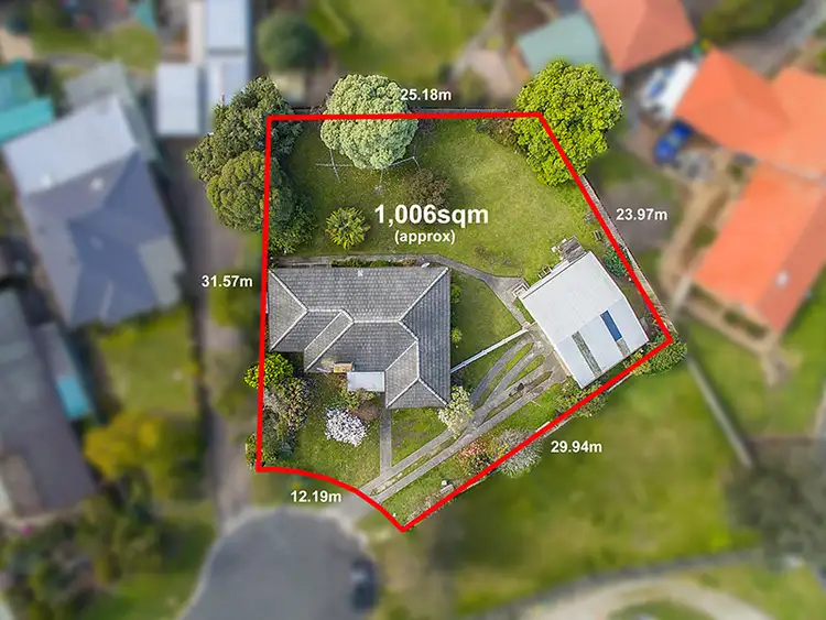 Fourth view of Homely house listing, 3 Elrona Court, Pakenham VIC 3810