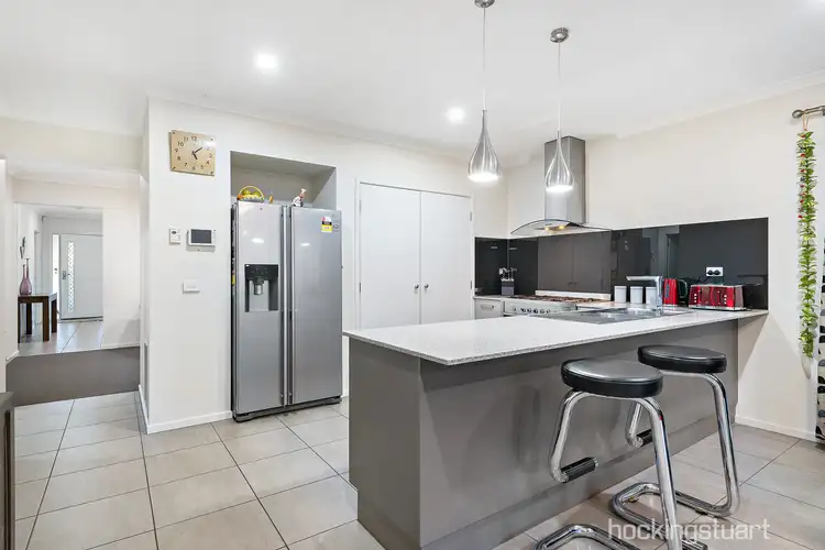 Second view of Homely house listing, 3 Gunther Way, Wollert VIC 3750