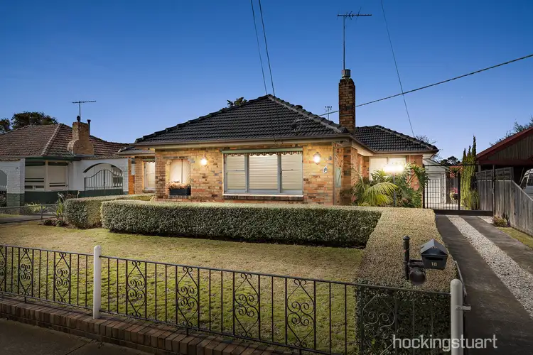 18 Vasey Avenue, Lalor VIC 3075