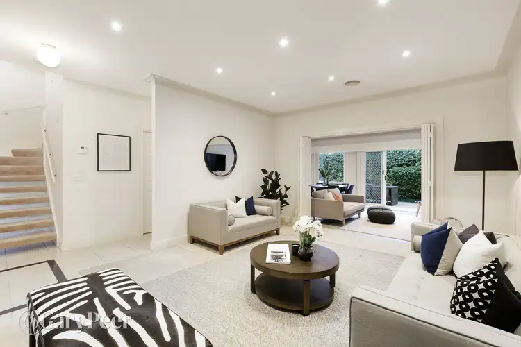 4/37-41 Milburn Grove, St Kilda East VIC 3183