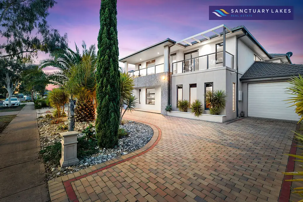 Main view of Homely house listing, 17 Manhattan Close, Sanctuary Lakes VIC 3030
